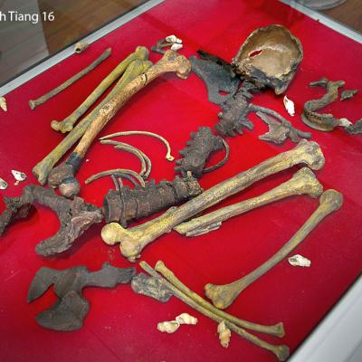 The 10,000 – 11,000 year old Perak Man skeleton was found in Gua Gunung Runtuh. It can be viewed at the the Lenggong Archaeological Museum.