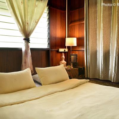 Rumah Tiang 16: 1st Room with a traditional kapok (ilavam panju) mattress.